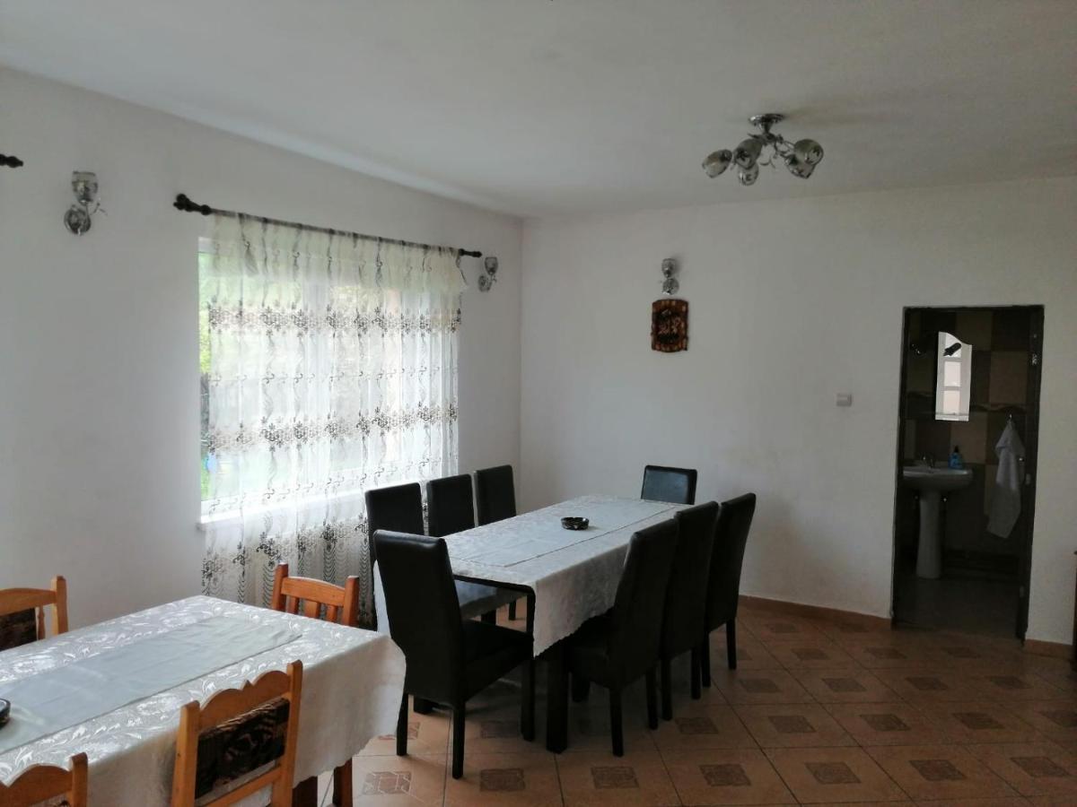Casa Dorina Villa บราน ภายนอก รูปภาพ